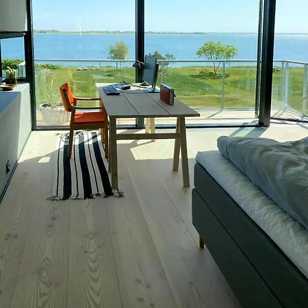 Fjord View In Modern In Prázdninový dům