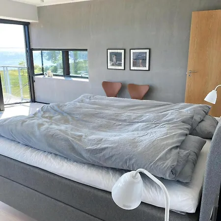 Prázdninový dům Fjord View In Modern In