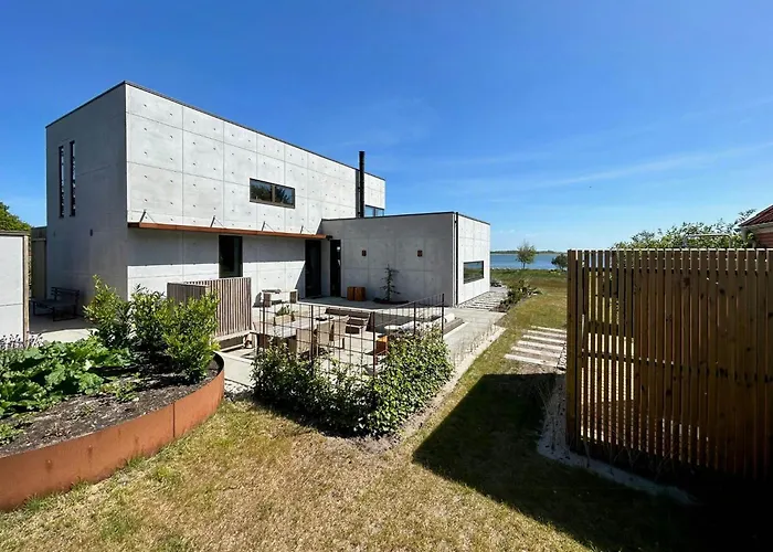 بيت للعطل Fjord View In Modern In